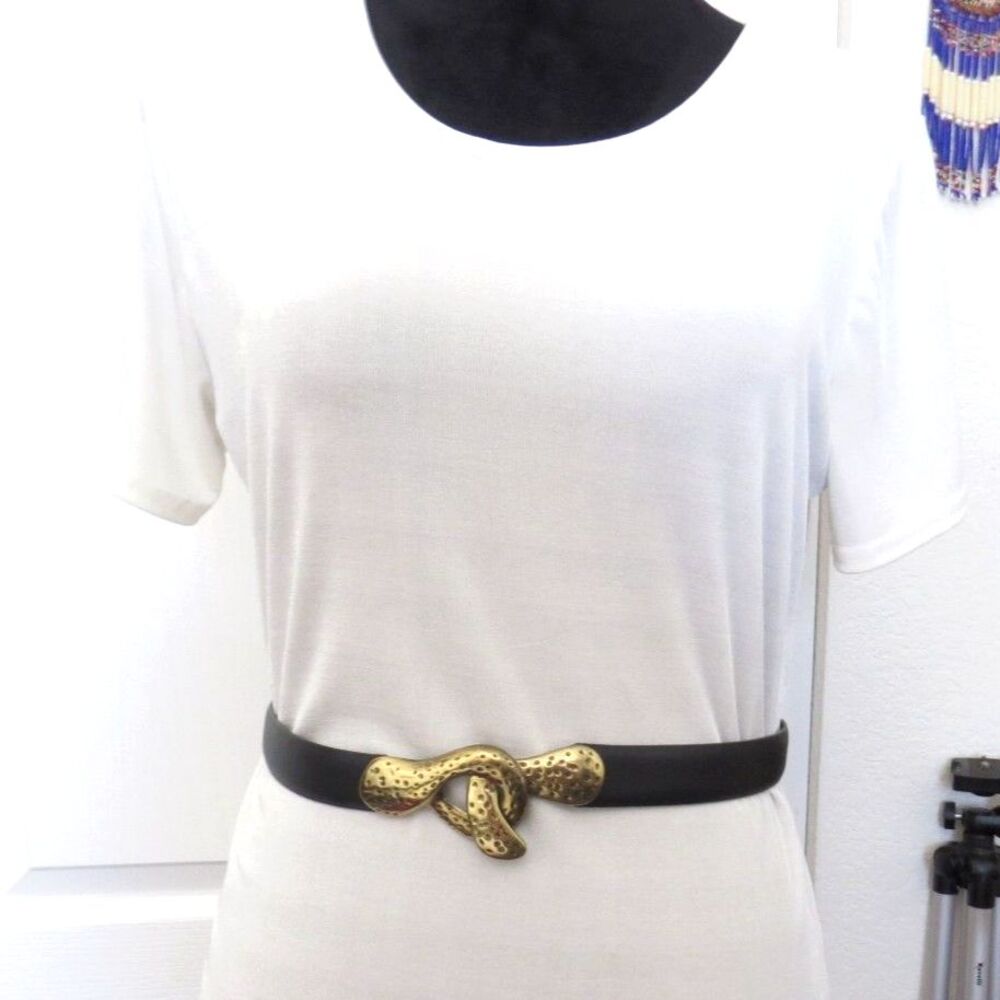 Chico's Women's Vintage Hammered Brass Adjustable Belt Black Leather S/M NWOT - Picture 6 of 7